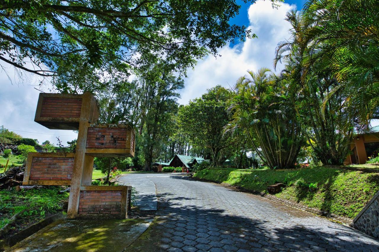 Hotel Villa Zurqui San Isidro  Exteriör bild