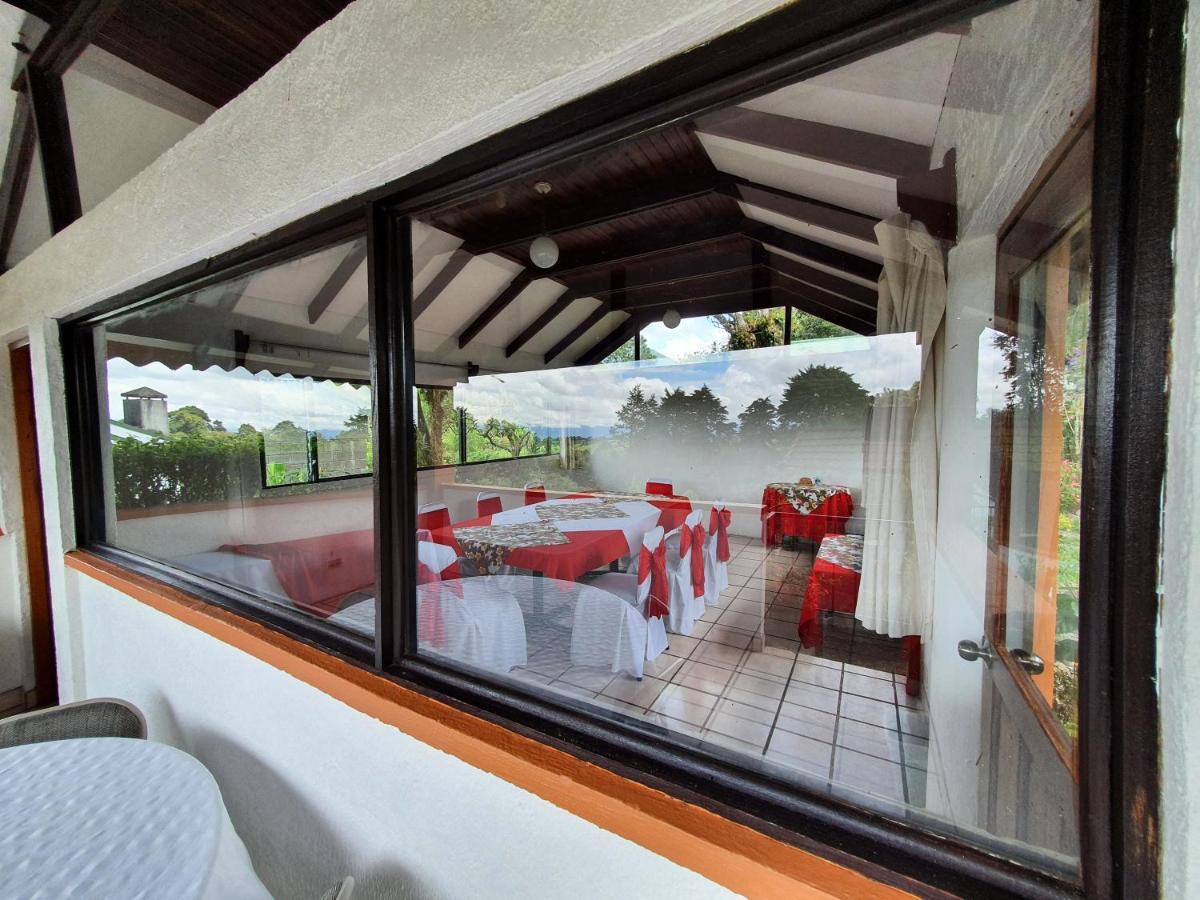 Hotel Villa Zurqui San Isidro  Exteriör bild